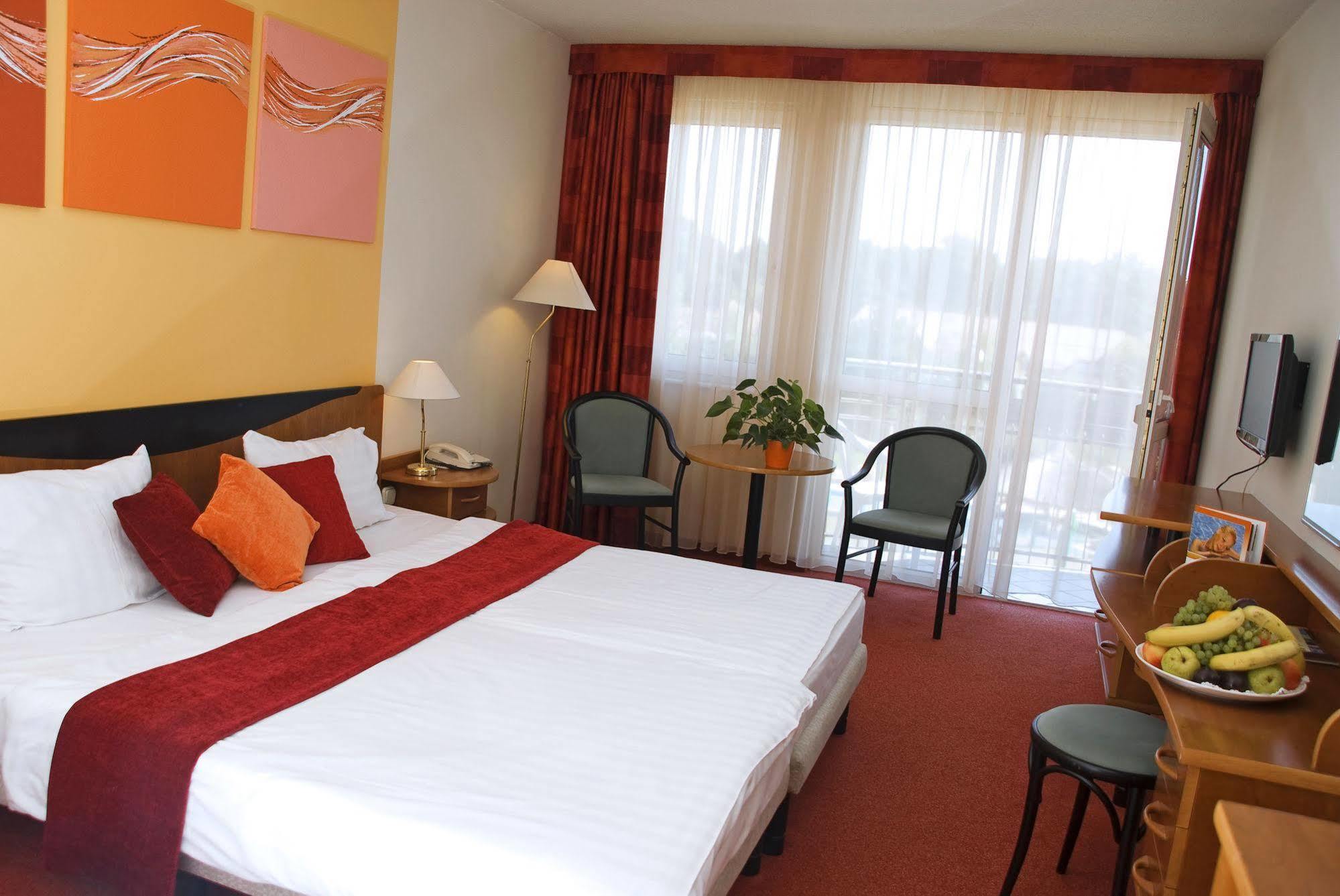 Hotel Europa Fit Heviz Luaran gambar
